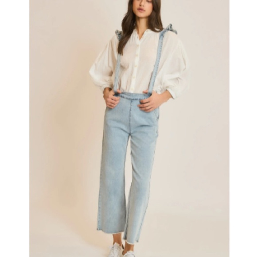 WISHLIST Womens Denim Suspenders Overall With Ruffle Detail In Light Wash